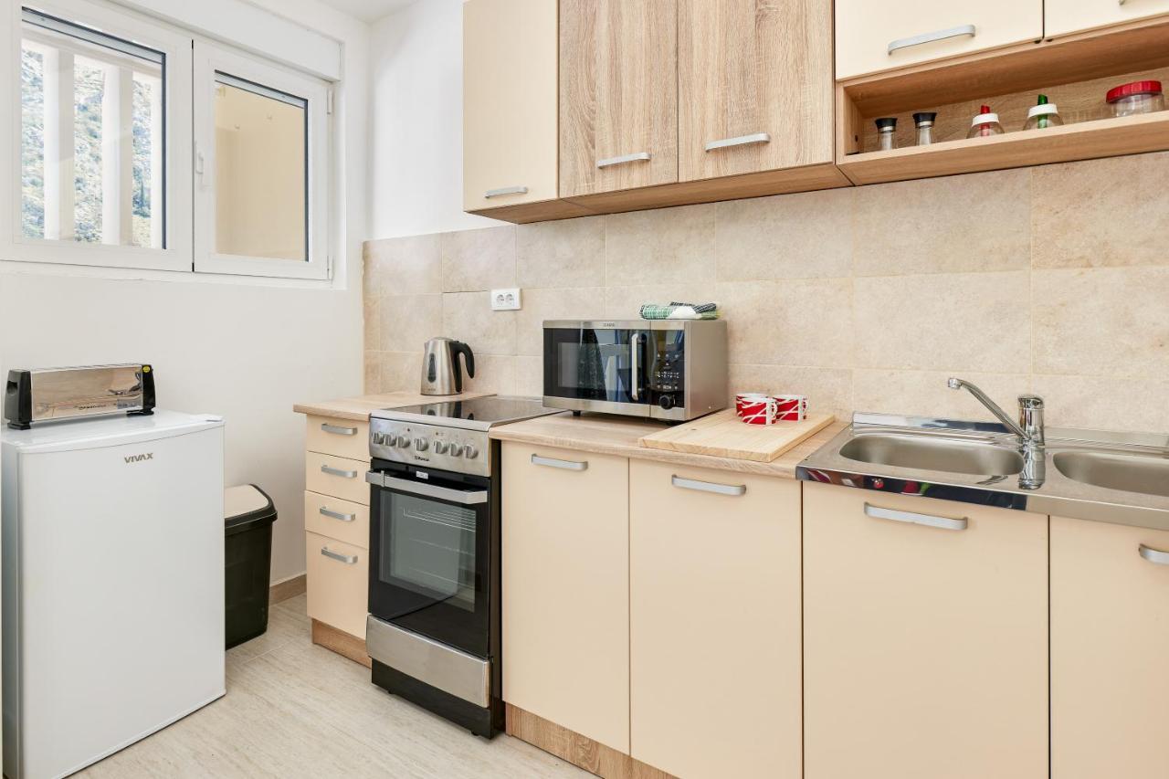 Apartment Pavle Kotor Bagian luar foto